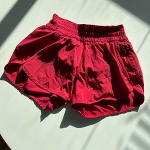 Lululemon hotty-hot shorts size 4